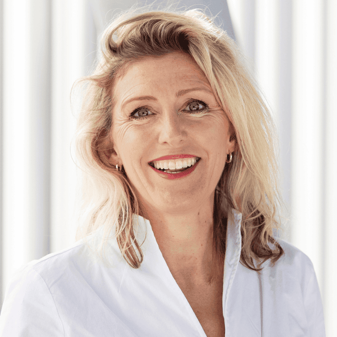 Janneke+van+Heugten+spreker+Empower+Women+Event+www.empowerwomen.nl-min Janneke+van+Heugten+spreker+Empower+Women+Event+www.empowerwomen.nl-min